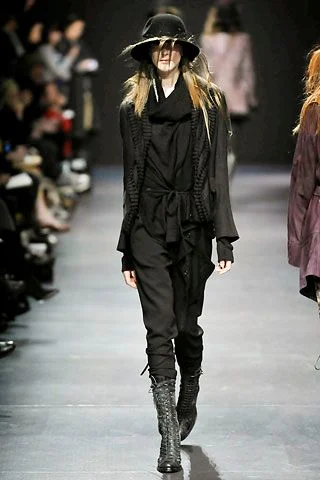 Look 15